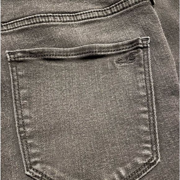 Hollister distressed high rise crop stretch skinny Jean leggings - Picture 3 of 5